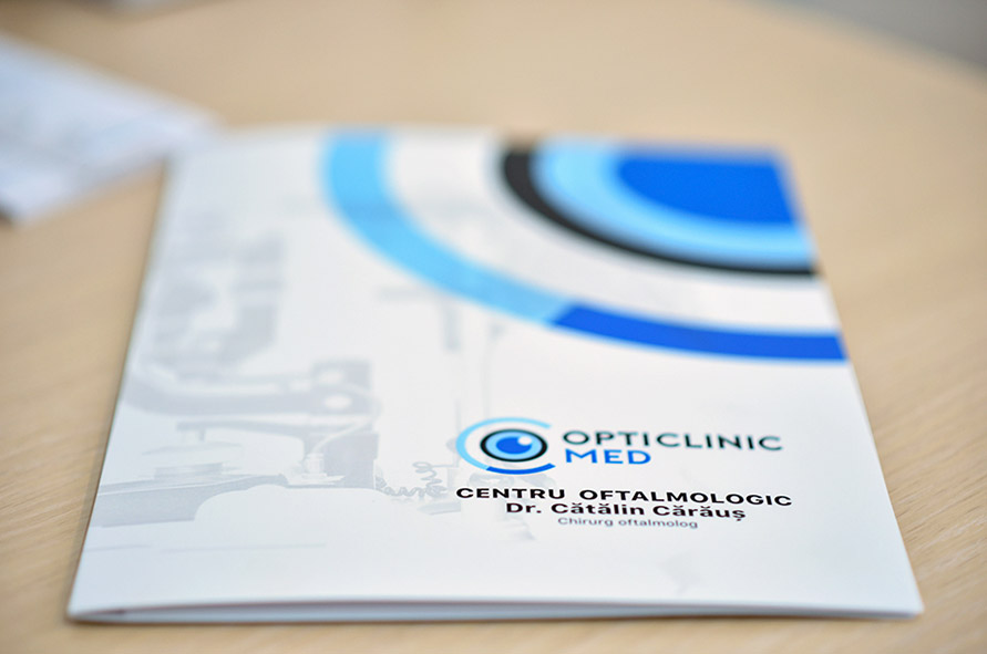 contact opticlinic med