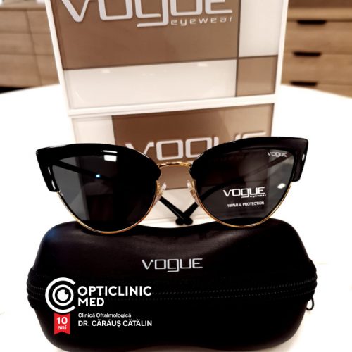 reducere-rame-saintlaurent-opticlinic-500x500-8 reducere-rame-saintlaurent-opticlinic-500x500-8